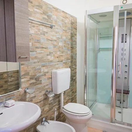 Piscina 5 5 Bagni Vicino Otranto M650 * Muro Leccese