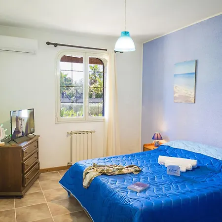 Villa Piscina 5 5 Bagni Vicino Otranto M650 *