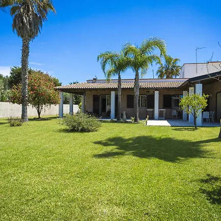 El Capitano With Garden And Pool - Happy *